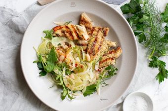 5 Cách làm salad ức gà Ngon, Healthy – Sốt trộn salad độc đáo