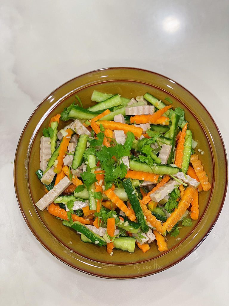 Cách Làm Nộm Giò Củ Quả Ngon Giòn Giải Ngán Ngày Tết